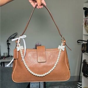 Vintage Coach Hampton Saddle Tan Shoulder Bag